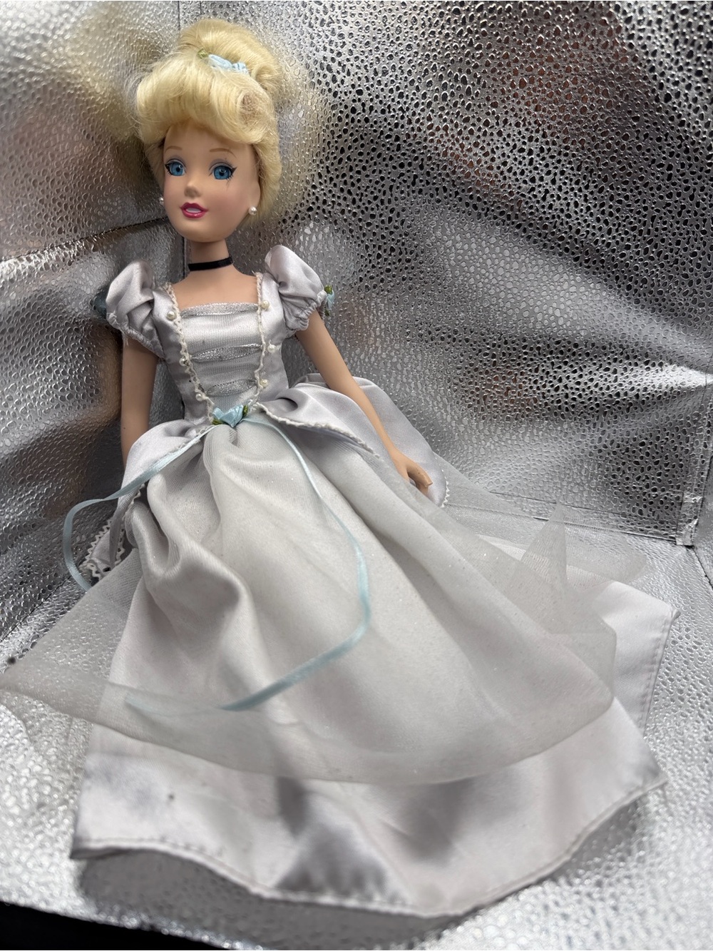 Cinderella Porcelain Keepsake Doll Brass Key Classic Collection